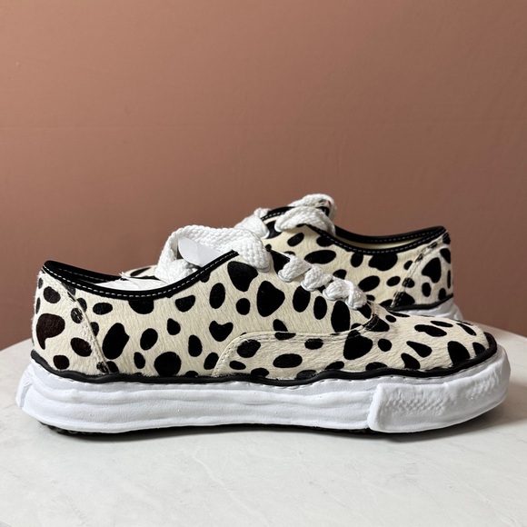 Low top calf hair Sneakers with Dalmatian print - Picture 12 of 14